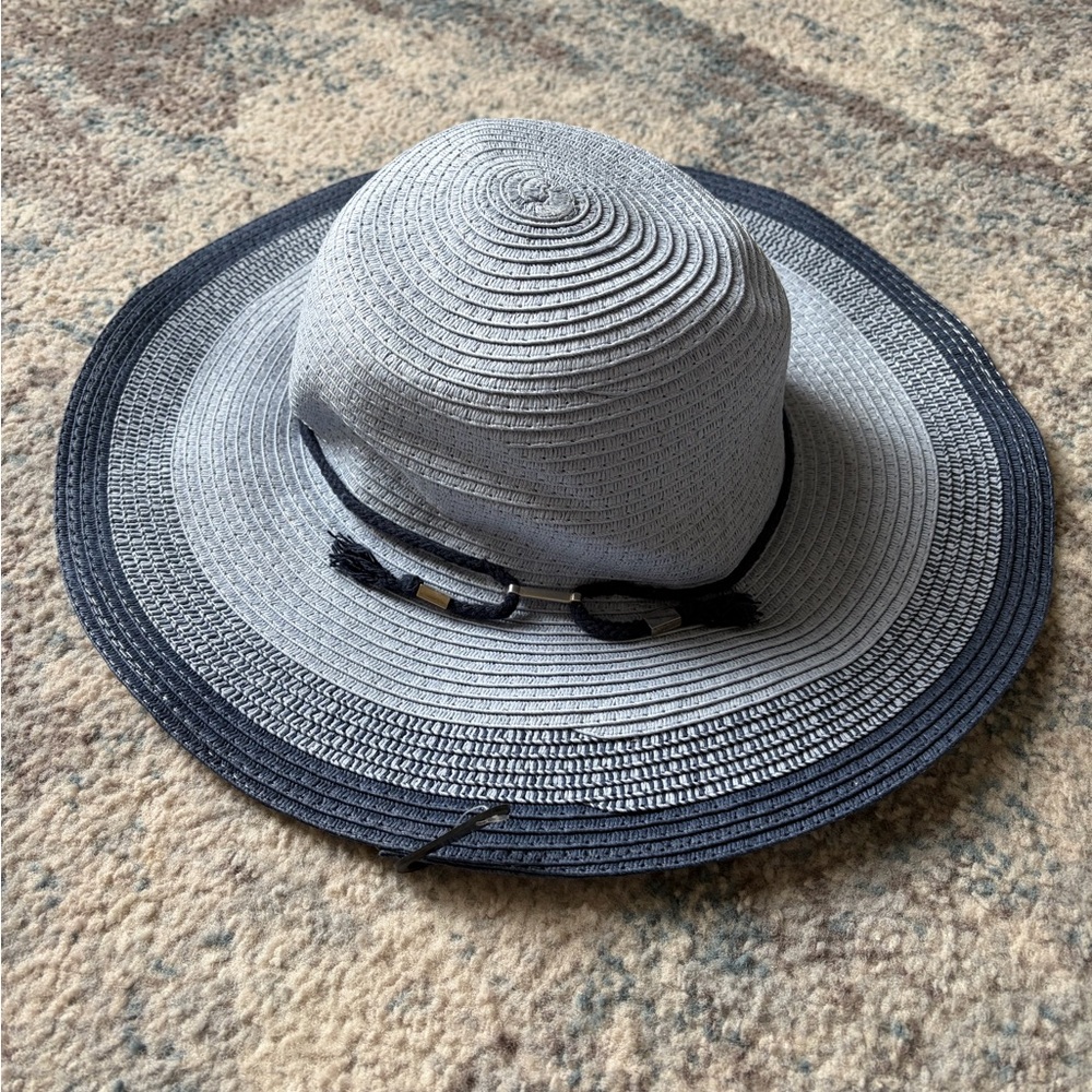 Women’s Hat